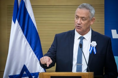 כחול לבן שוללים: "אין שום סיכומים עם הליכוד"