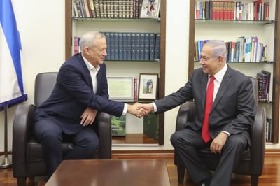 גנץ ונתניהו נפגשו: "צפויה פגישה נוספת בין השניים"