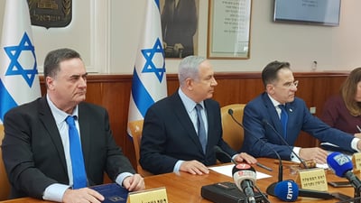 "אם חיזבאללה יתקוף, לבנון תשלם מחיר כבד"