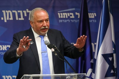 ליברמן: נצביע בעד ממשלת אחדות גם מהאופוזיציה