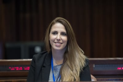 ח"כית ראשונה תומכת בסער: "המתאים ביותר"