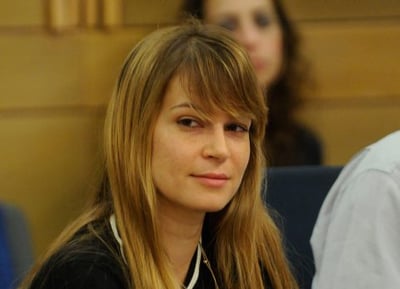 צפו: 13 שנה אחרי, משפחת הטייס שנהרג בחיים חדשים