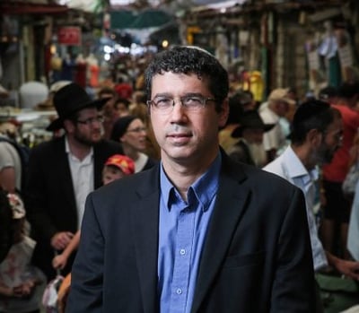 "מצטער כבוד הרב חיים נבון. הפעם אתה טועה"