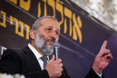 קרב דרעי ליברמן: "עולי חבר העמים לא עובדים ולא משלמים מיסים"