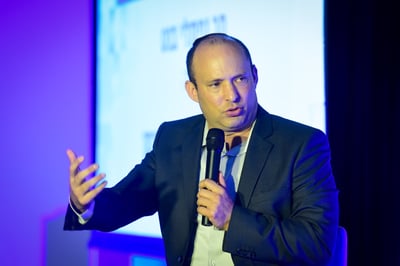 בנט חתם על הצו: "רדיפה כלכלית אחר פעילי טרור"