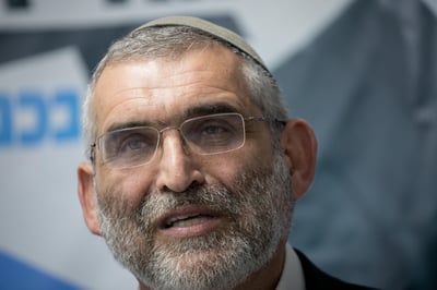 בקבוק המים לא שייך לרב רפי/תגובה לרב עמיחי גורדין
