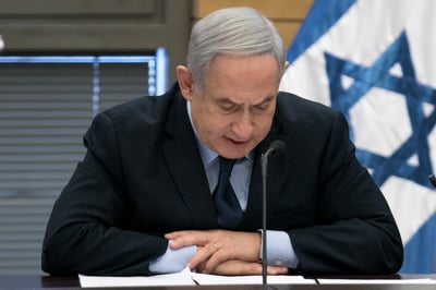 נתניהו שיקר?|רה"מ מאחורי הקלטת יועצו של גנץ