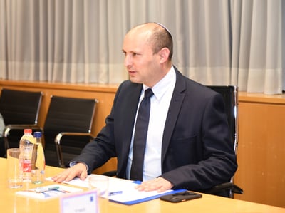 בנט: "מתנגד לסגר מלא, יש פעולות שניתן לעשות"