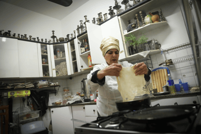 תרבחו ותסעדו במרפסות: חוגגים מימונה מהבית