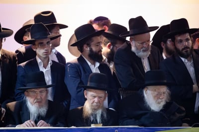 באורח נדיר: מנהיגי הציבור הליטאי בתגובה לתקשורת