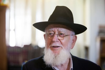 הרב דרורי: "ימינה נוהגת בתבונה שהיא נשארת בחוץ"