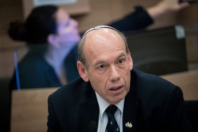 מבקר המדינה: אבחן את איכון הטלפונים של השב"כ