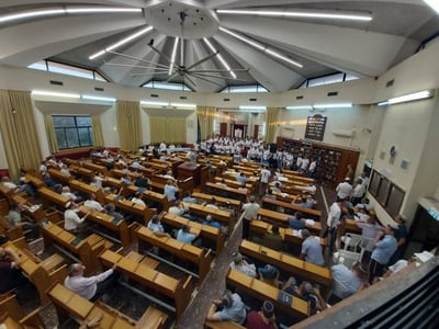 אם הבית נדבקה בקורונה; הישיבה התיכונית נסגרה