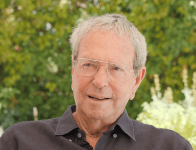 צפו: "ככה לא בונים חומה": לשדר כדורגל בלי אוהדים