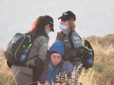 בתים ובתי כנסת פונו ונהרסו בכוכב השחר; צפו בתיעוד