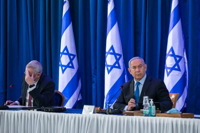 הקורונה חוזרת בגדול וההנהגה מתפקדת בקטן