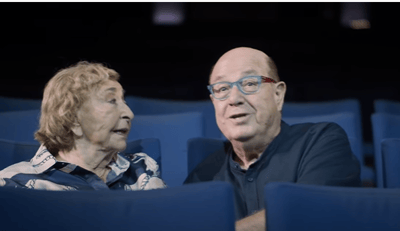 צפו: השחקנים המוכרים יוצאים במחאה מוזיקלית
