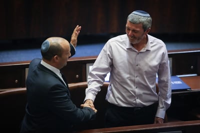 ועדת הכנסת דנה בפיצול הרב רפי מימינה