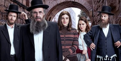 לצד גל גדות: כוכבת 'שטיסל' חתמה בסוכנות בינלאומית