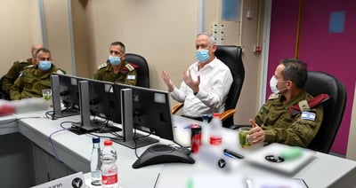 גנץ: "צה"ל יגיב בעוצמה עד השבת השקט לדרום"