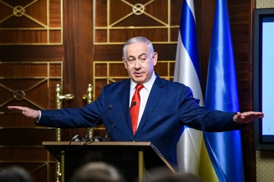 נתניהו לא הוריד את הראש, הפרקליטות החליטה לנקום