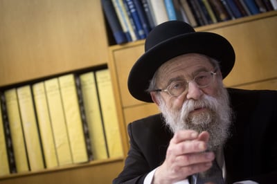 התפללו לרפואתו השלמה של הרב אריה שטרן