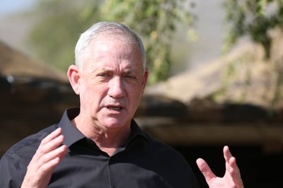 גנץ על בית הדין בהאג: "מדובר בפרס לטרור"