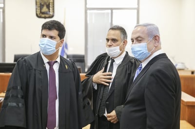 משפט נתניהו: עדותו של ניר חפץ תידחה