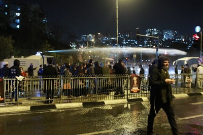 "המכת"זית החלה להשפריץ בואש לכיוון בית העלמין"