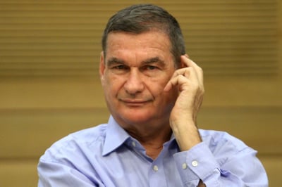 חיים רמון: לנתניהו יש עוד קלף אחד מול נפתלי בנט
