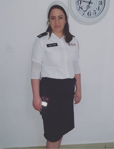הפתרון האופנתי של מד"א למתנדבות הסרוגות