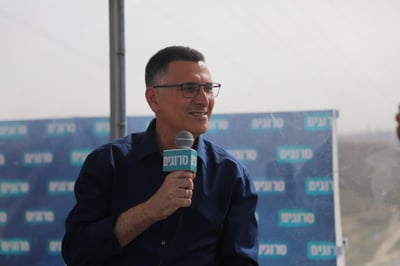 סער עונה לבנט: "תפסיק לנהוג בפזיזות ברגע גורלי"