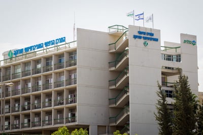 אישום: חנק את הרופאה הבכירה בבית חולים סורוקה