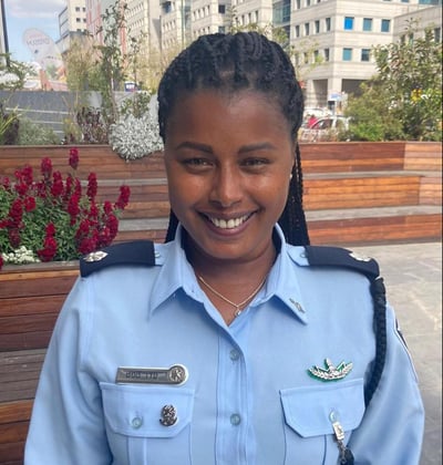 משיאת משואת המשטרה: התגייסה בעקבות רצח דודה