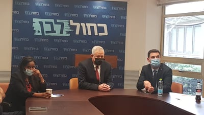 גנץ לבנט: אל תתפתה, זהו ניסיון הונאה נוסף של נתניהו