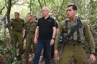 גנץ: "אם חיזבאללה יפעל – הוא יישא בתוצאת כבדות"