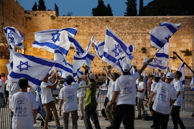 המשטרה תקבע: האם הריקוד דגלים יתקיים כסדרו?
