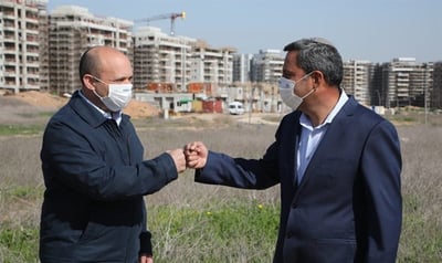 בנט דן עם אלון דוידי באפשרות שיכהן כשר בממשלה