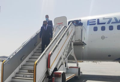 לראשונה מזה 13 שנה: שר החוץ הגיע לביקור במצרים