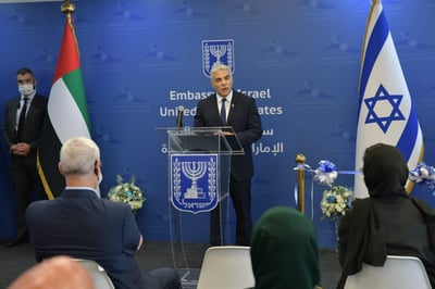 בשליחות לפיד: מנכ"ל משרד החוץ נסע למרוקו