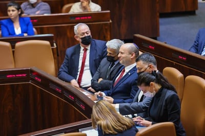 ההסכמה השקטה של ראשי המפלגות בממשלה