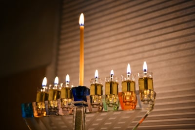 הרב שמואל אליהו עם שתי סגולות בדוקות לחנוכה. צפו