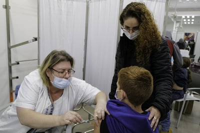 דיווחים בעולם: תופעות קשות לילדים עם אומיקרון