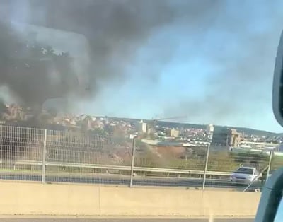 כביש 6 נחסם לתנועה בעקבות רכב שעולה באש