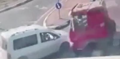 תיעוד קשה: רגע התאונה בה נהרגו 7 בני אדם. צפו