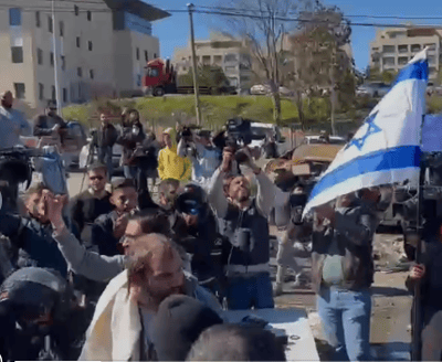 אחרי הקמת הלשכה: מהומות בשמעון הצדיק|צפו