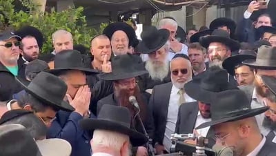 "הוא עטף את הבן שלו קיבל כדורים והציל את הבן"