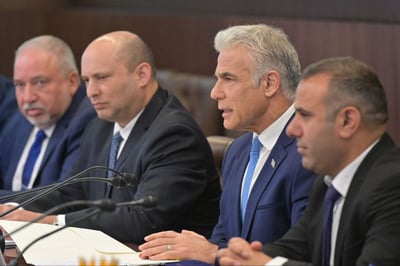 לפיד: "לא יכול להיות שחיילת נאנסת בידי מחבל"