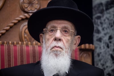 צפו: מסע הלוויה של הרב שלום כהן זצ"ל