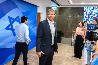 הנדל מסביר: מדוע נמנע בהצבעה על ההסכם